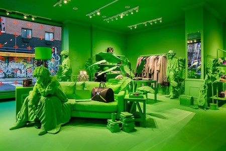 Louis Vuitton opens “By The Pool” summer themed pop-up in Soho, New York –  WindowsWear